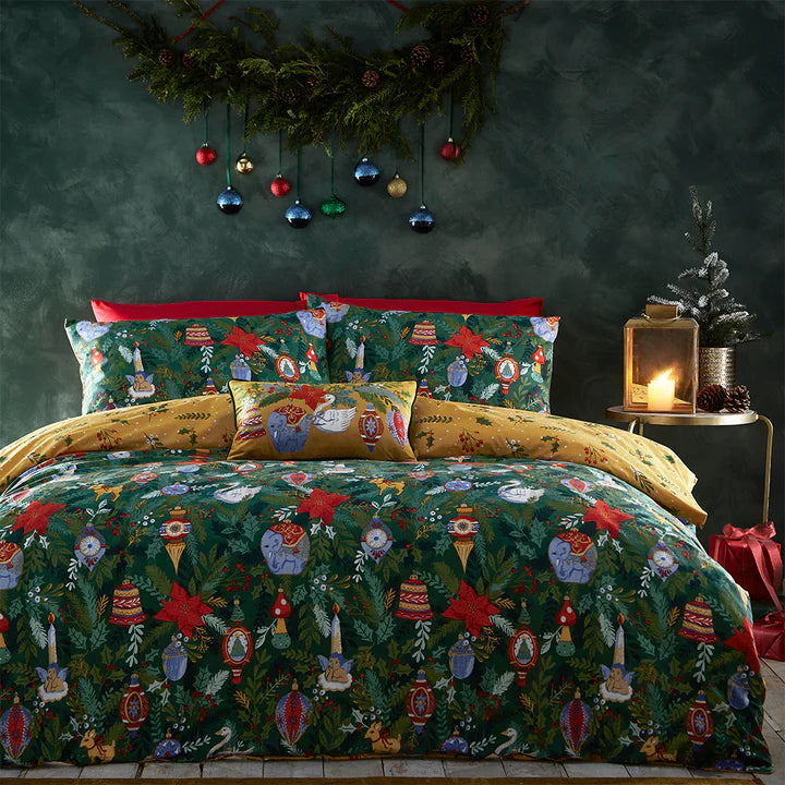 Deck The Halls Reversible Green Duvet Cover Set