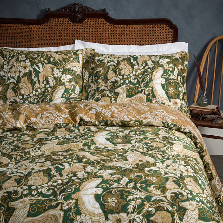 Paoletti Harewood Luxury 200 Thread Cotton Duvet Covet Set