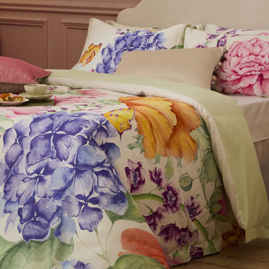 Idalia Printed Duvet Cover Set in Multicolours