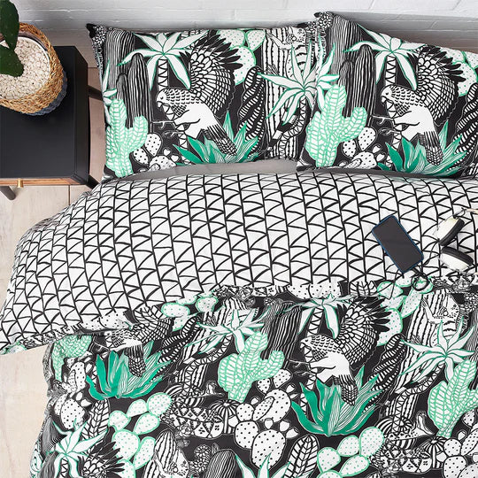 Arizona Duvet Cover Set White/Black